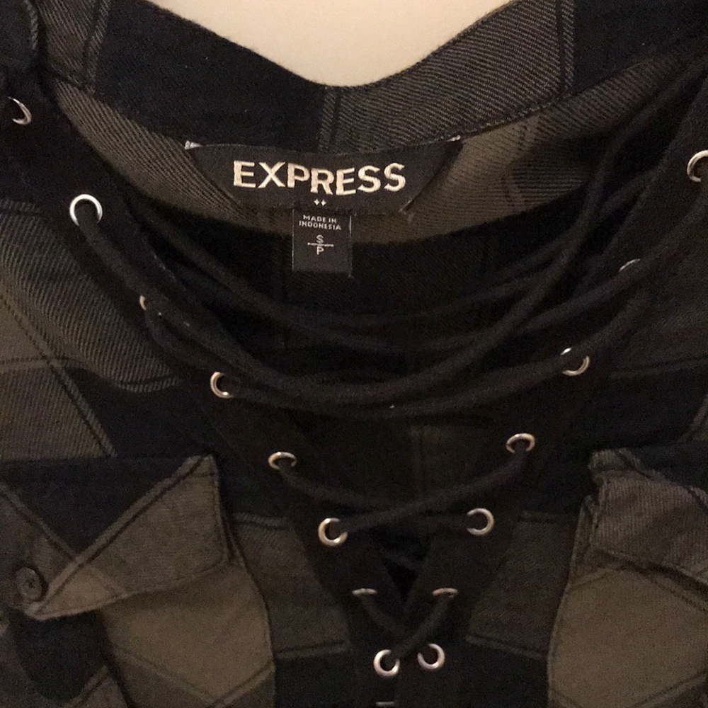 Express Flannel - Picture 2 of 4